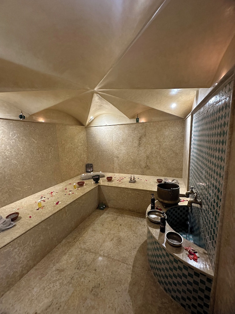 Riad Atrium 34/60