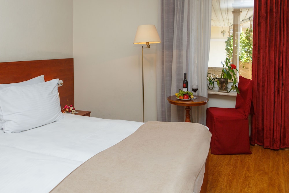 Hotel Nata photo5