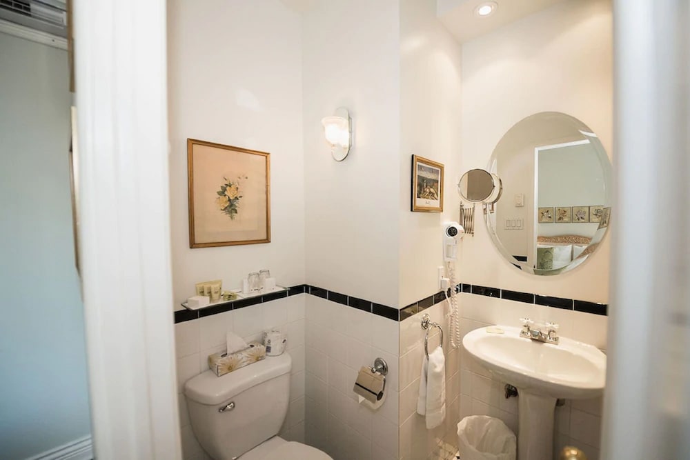 Manoir Sherbrooke 68/71