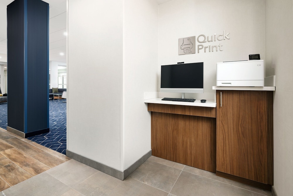 Courtyard By Marriott New Castle 11/15