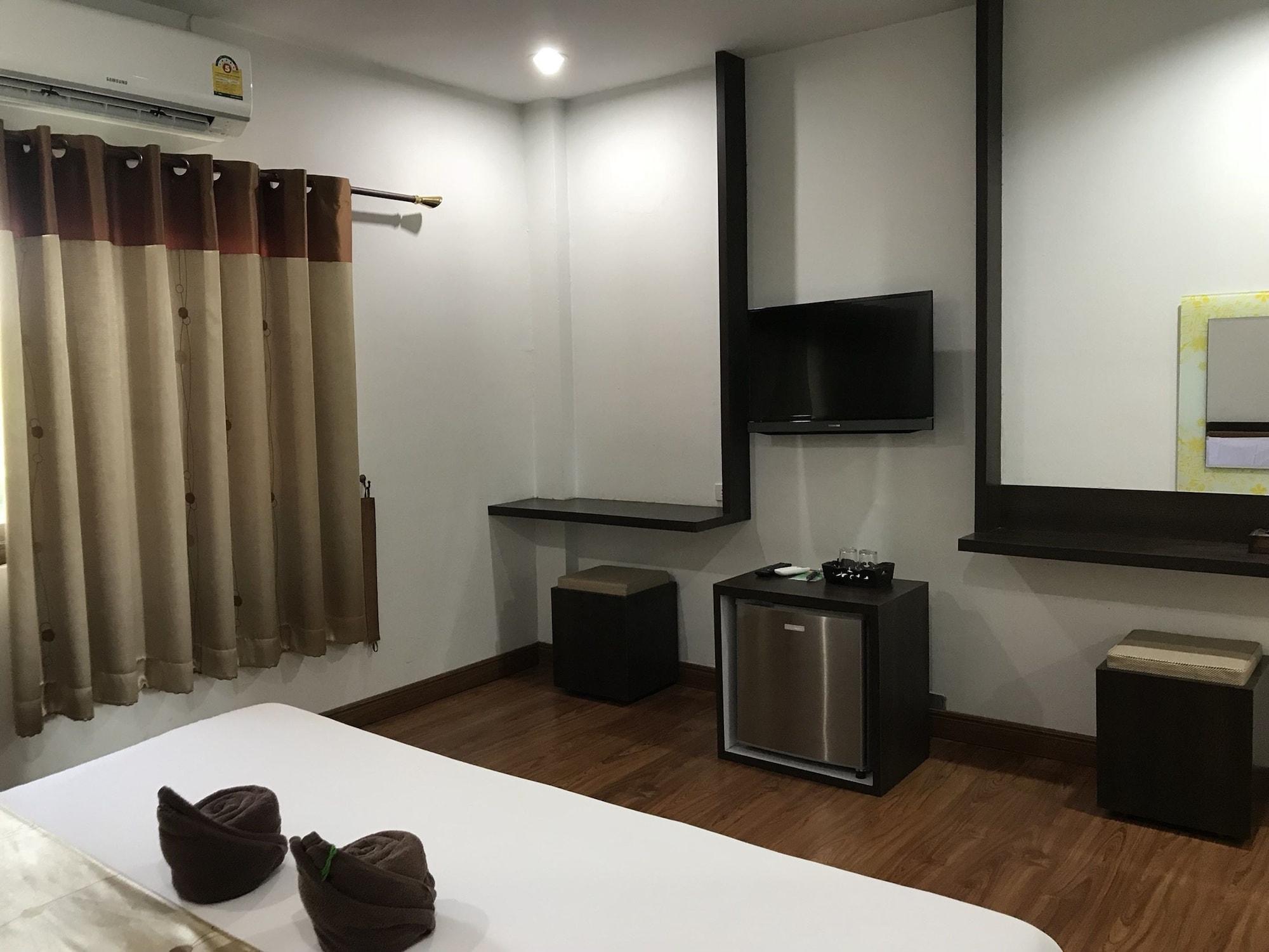 Bordin Hotel 31/33