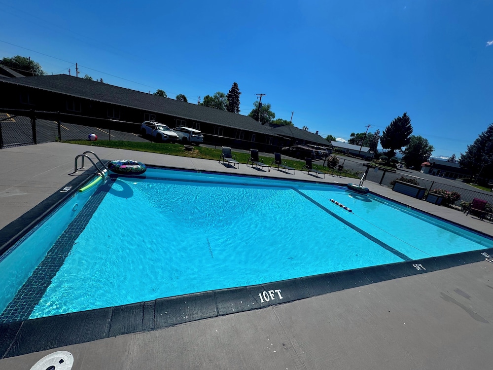 Cascade Lodge 38/66