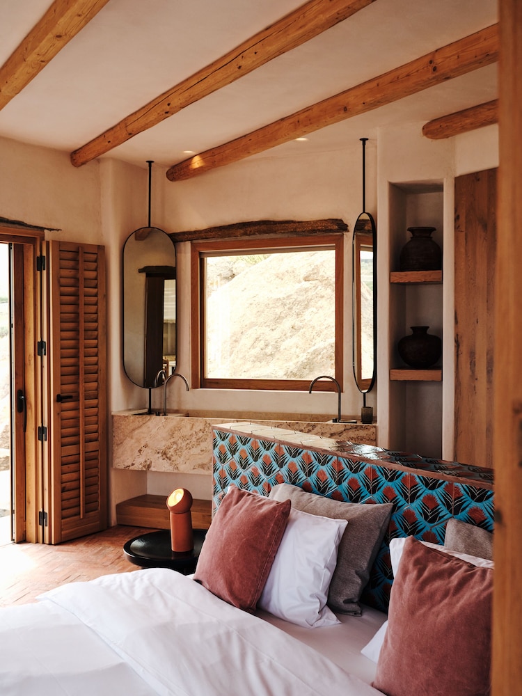 Honeymoon, Suite, Queen Bed, Sea View, Plunge Pool