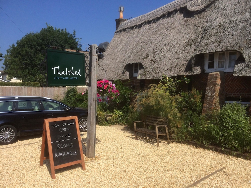 Thatched Cottage 4/67