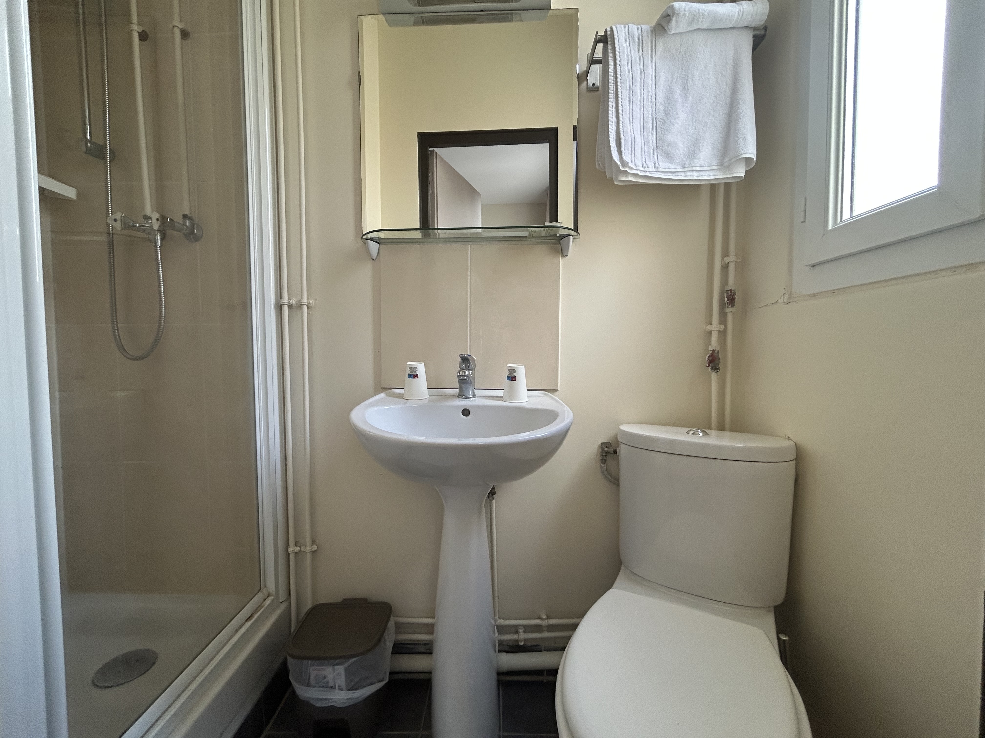 غرفة كلاسيكية ثلاثية، Hotel des Bains 3/3