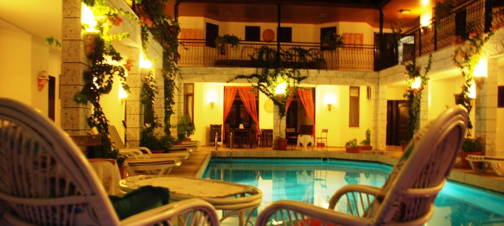 HAN DALYAN HOTEL 3/74