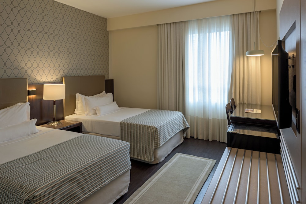 SUPERIOR, 2 BEDS