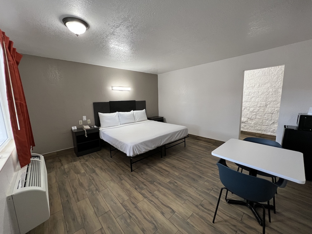 Motel6 Orange, CA - Anaheim 16/33