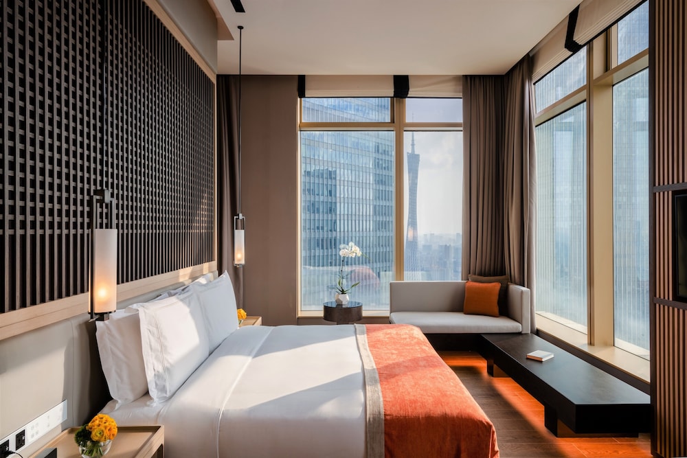 Jumeirah Guangzhou Hotel 33/75