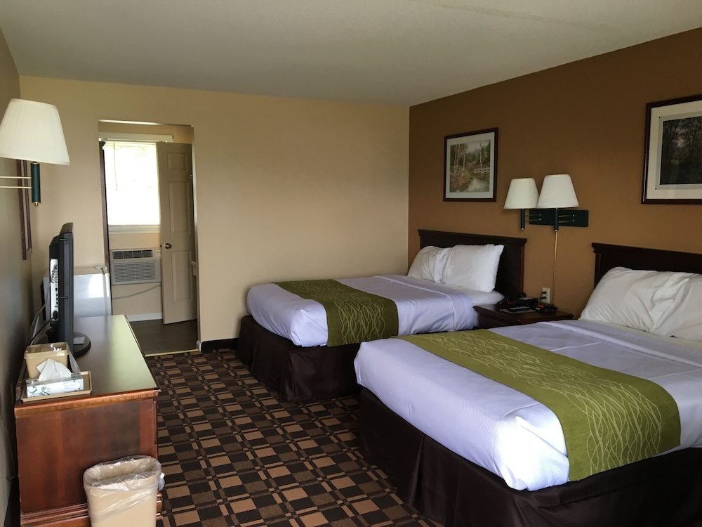 Cabot Inn and Suites 15/50