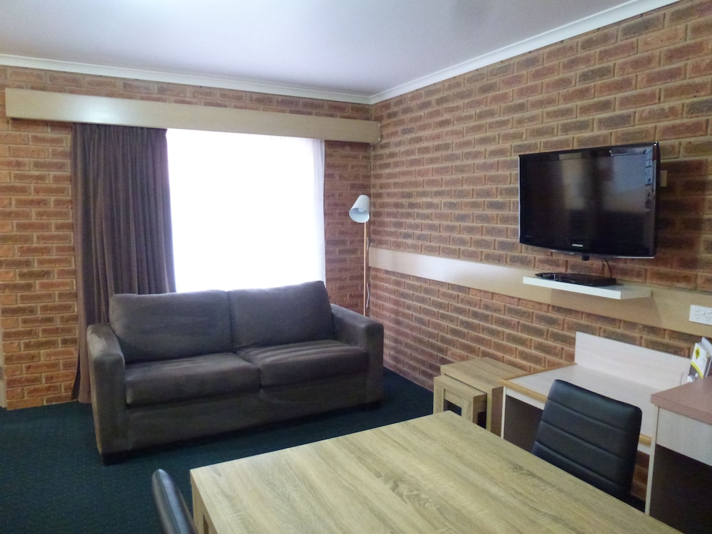 Colonial Motor Inn Bairnsdale 30/37