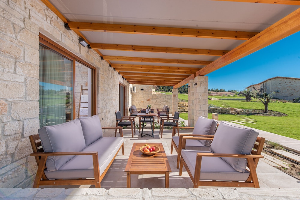 Mint Retreat Suites 15/42