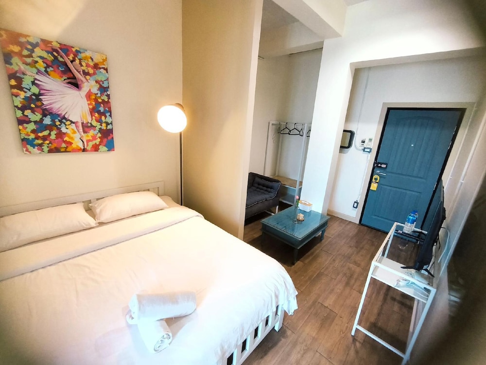 غرفة بسرير مزدوج بحمام خاص، Uno Chiangmai - Hostel 2/10