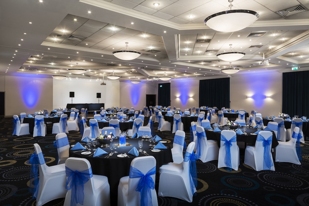 Mercure Telford Centre 63/69