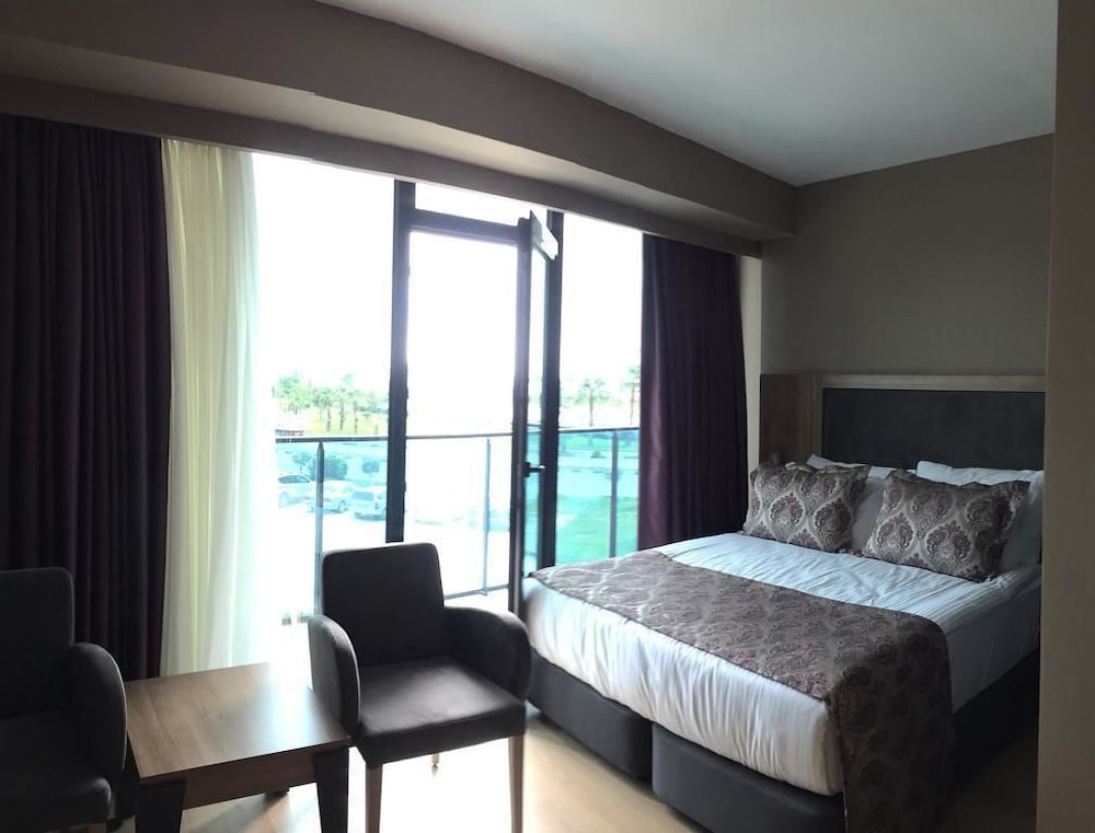 Apartment, Balcony