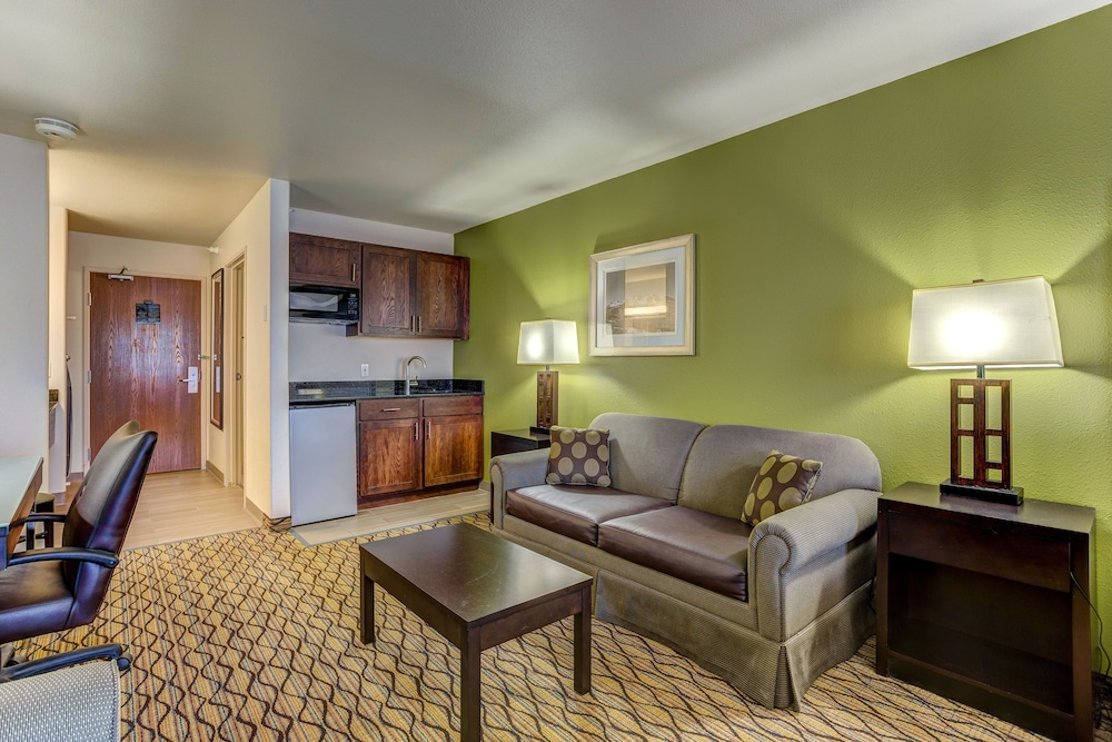 Holiday Inn Express Hotel And Suites Montrose Townsend 37/61