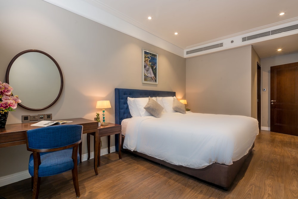 Altara Suites Da Nang 15/50