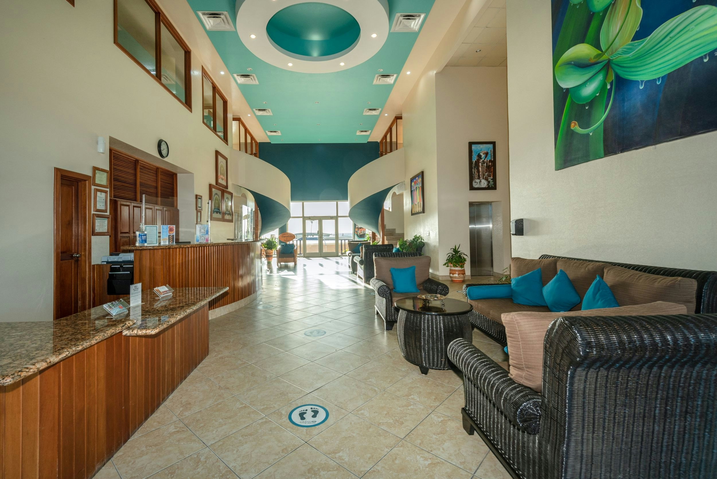 Grand Caribe Belize 77/115