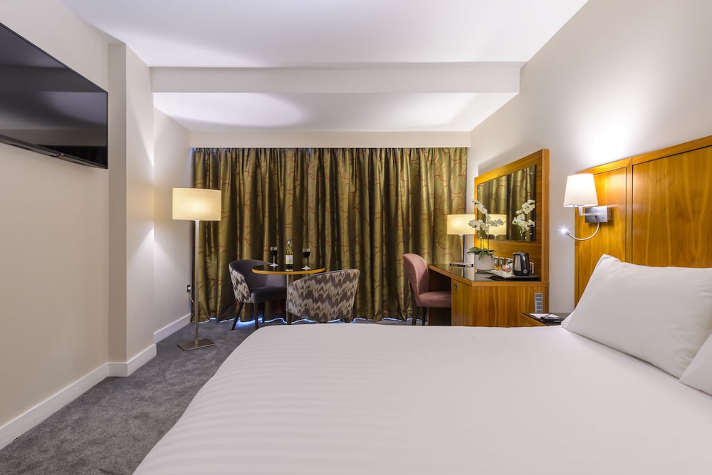 Glashaus Hotel 8/42