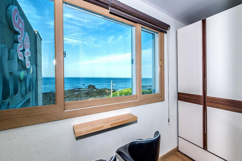 Seogwipo Gaetkkeusi Pension 21/21