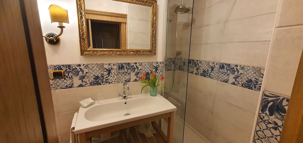 Villa Martha - Adults Only Hotel 38/44