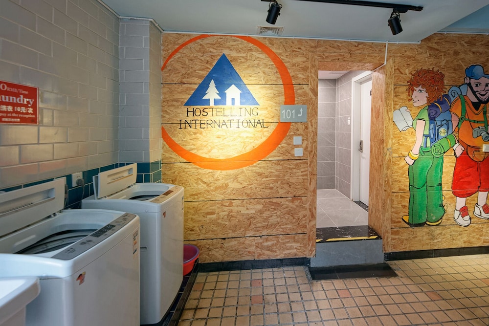Cloudland International Youth Hostel 37/62