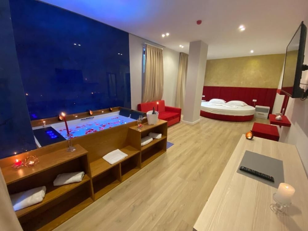 Hotel Alion 28/48