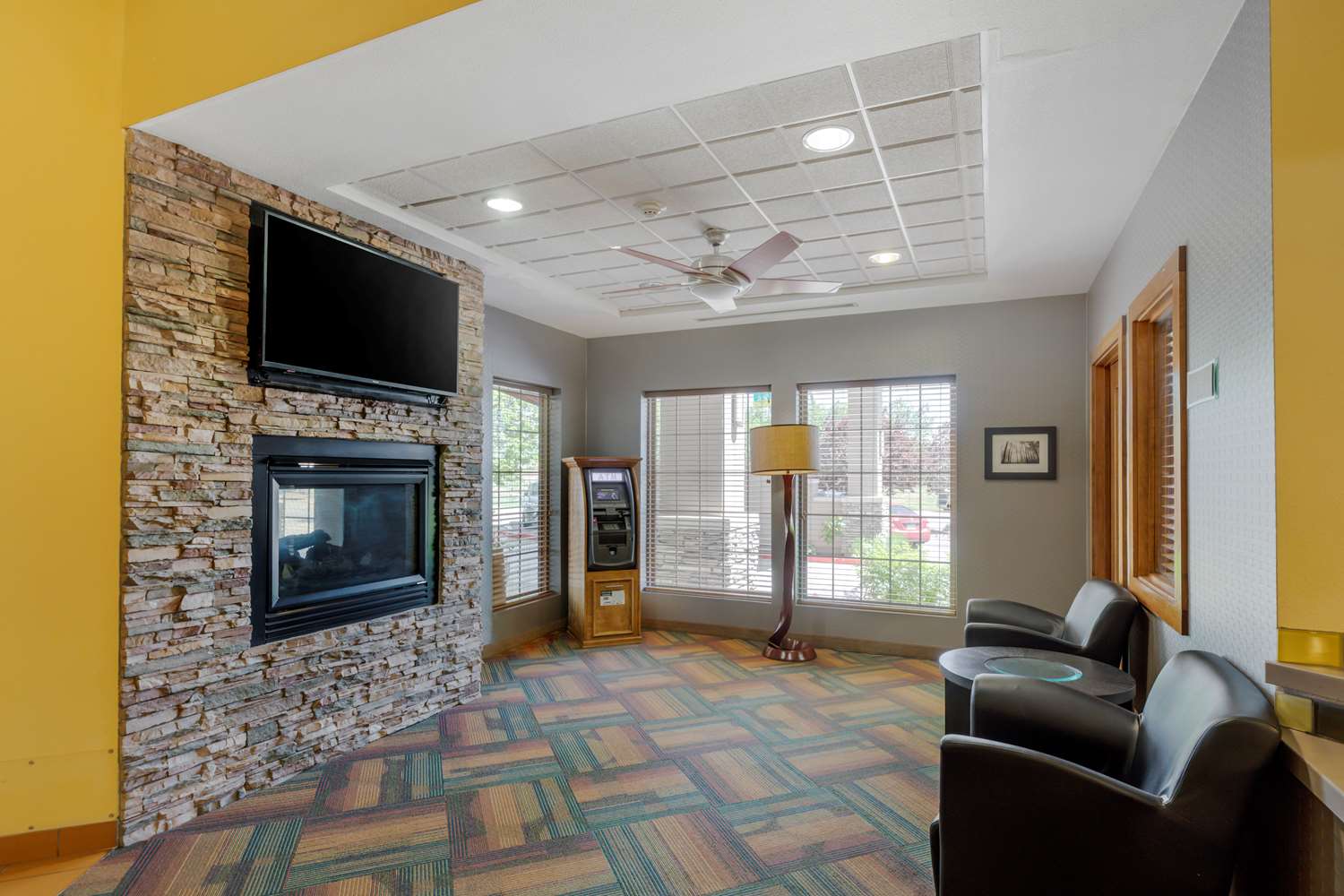 Best Western Plus Loveland Inn 30/56
