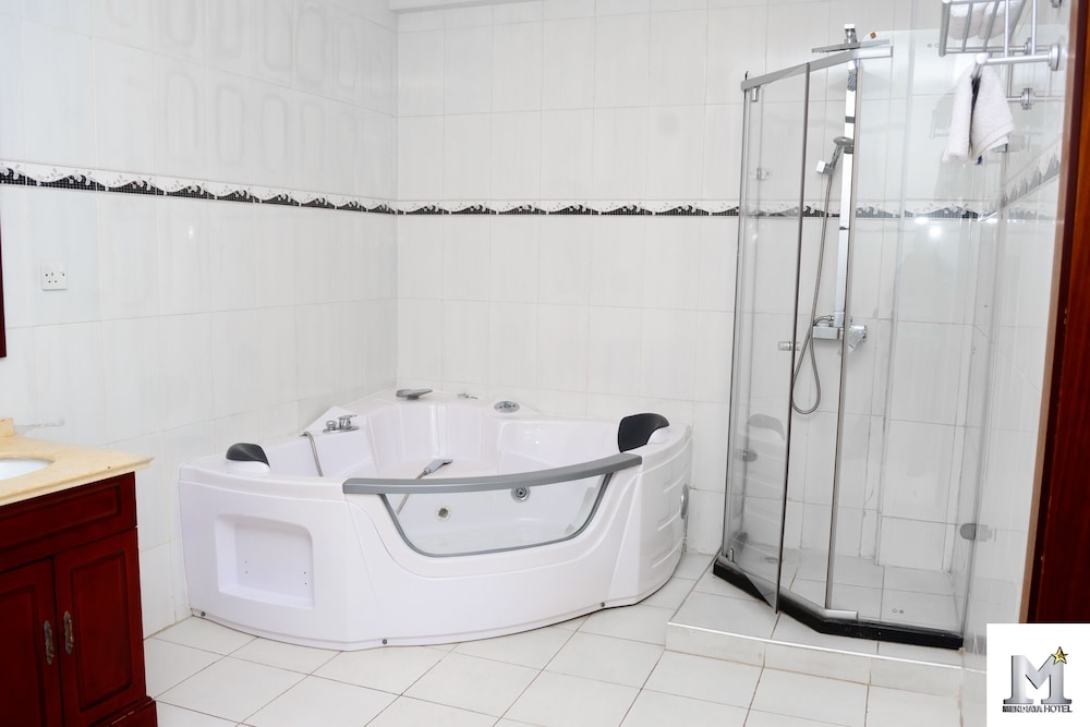 Mendiata Hotel 25/64