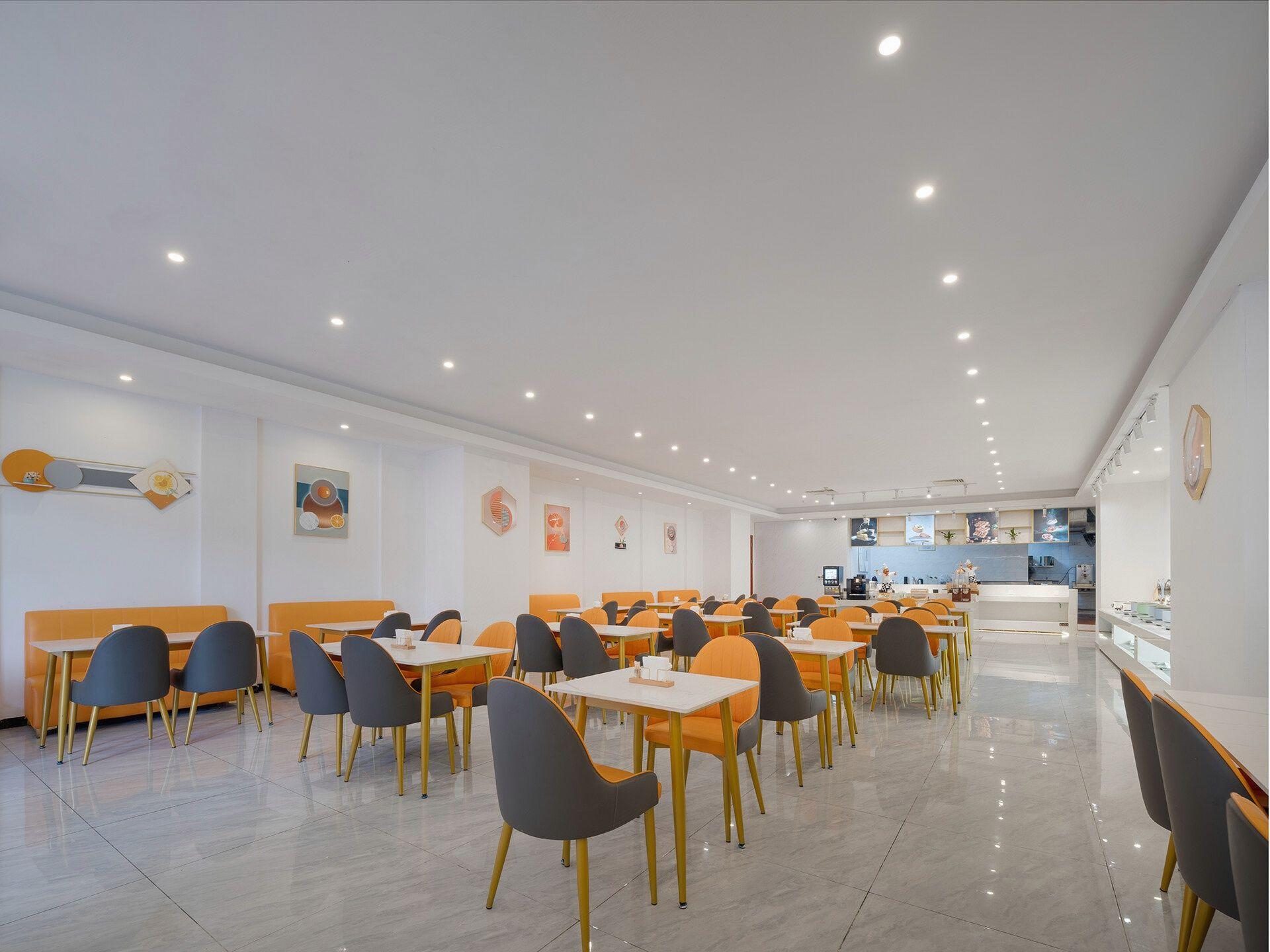 Vienna International Hotel (Dongcheng Building, Lanzhu East Road, Pingshan, Shenzhen) 34/47
