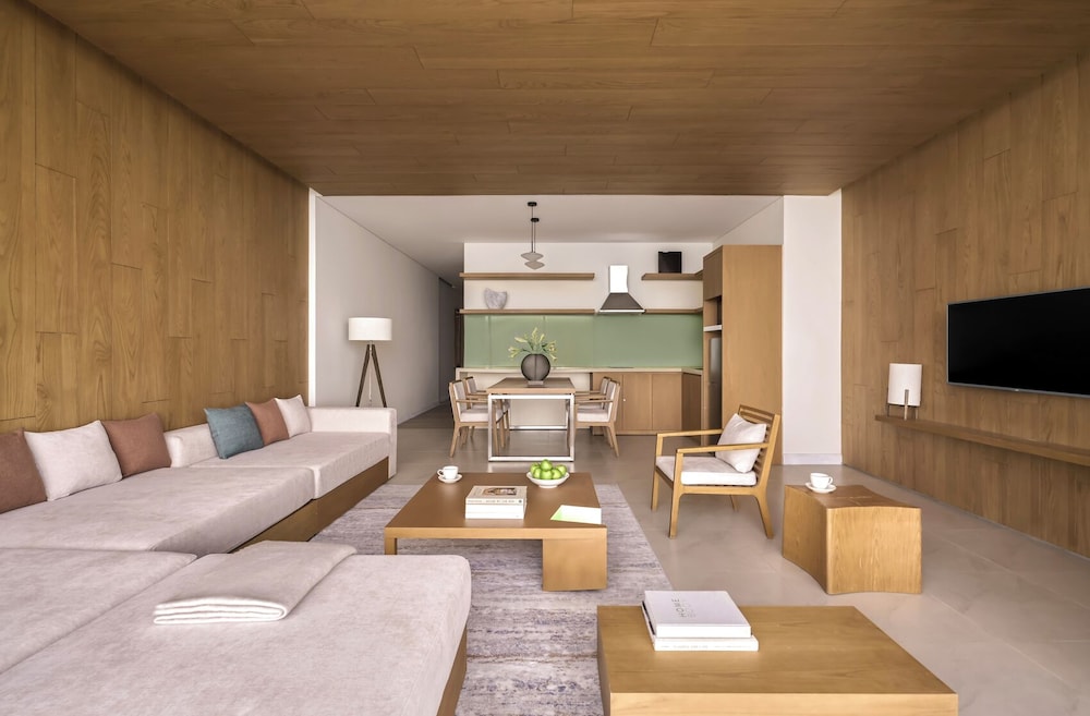 Signature By M Village Beach Front Hotel, a brand of Modern Village Lifestyle 38/50
