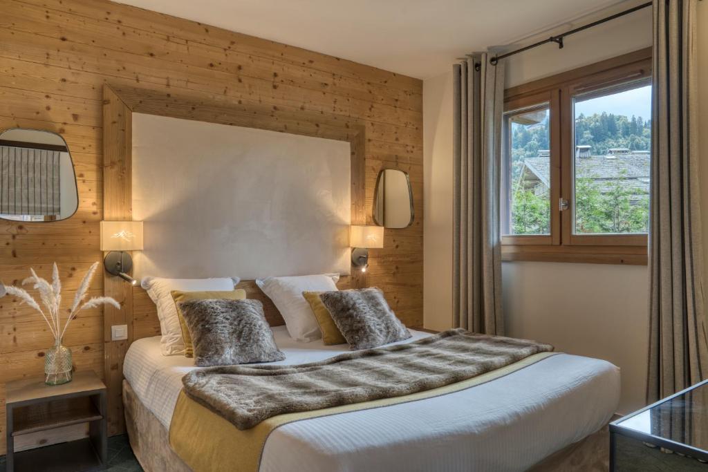 Room at Les Loges Blanches, MEGEVE