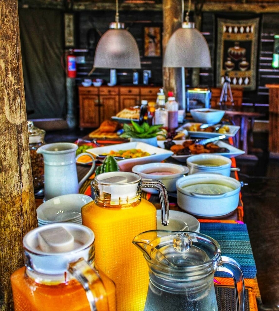Amazulu Lodge 25/50