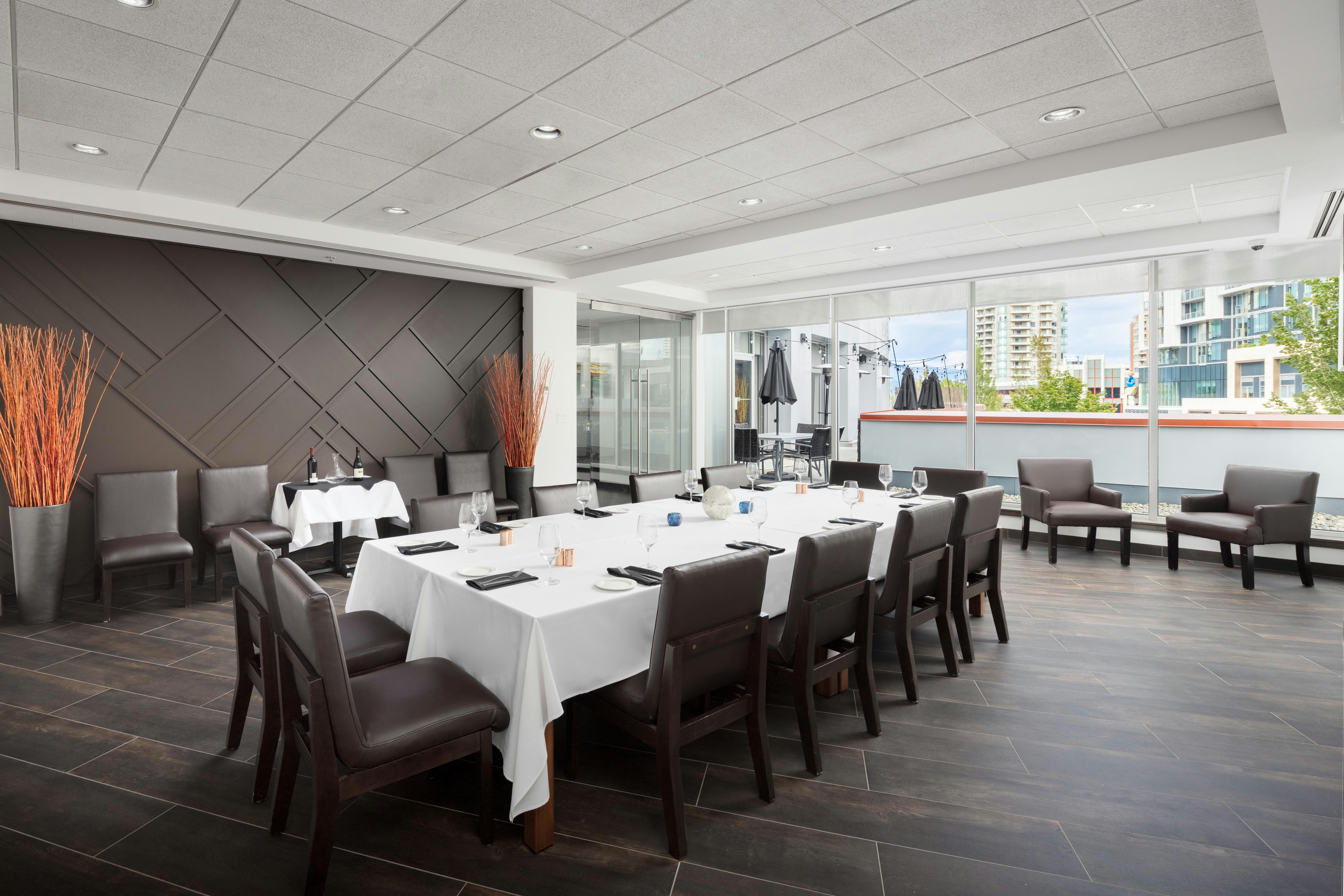 Hilton Vancouver Metrotown 47/51