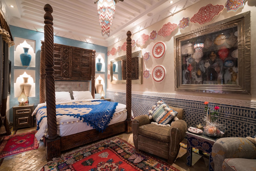 Riad Hikaya 33/50