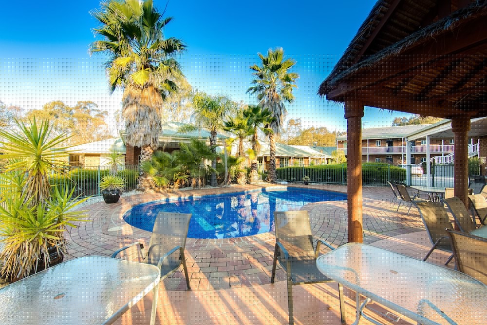 Thurgoona Country Club Resort 1/56