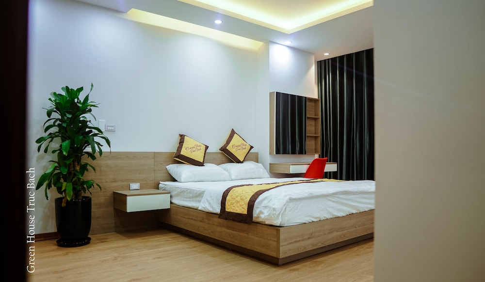 Green House Service Apartment 15/46
