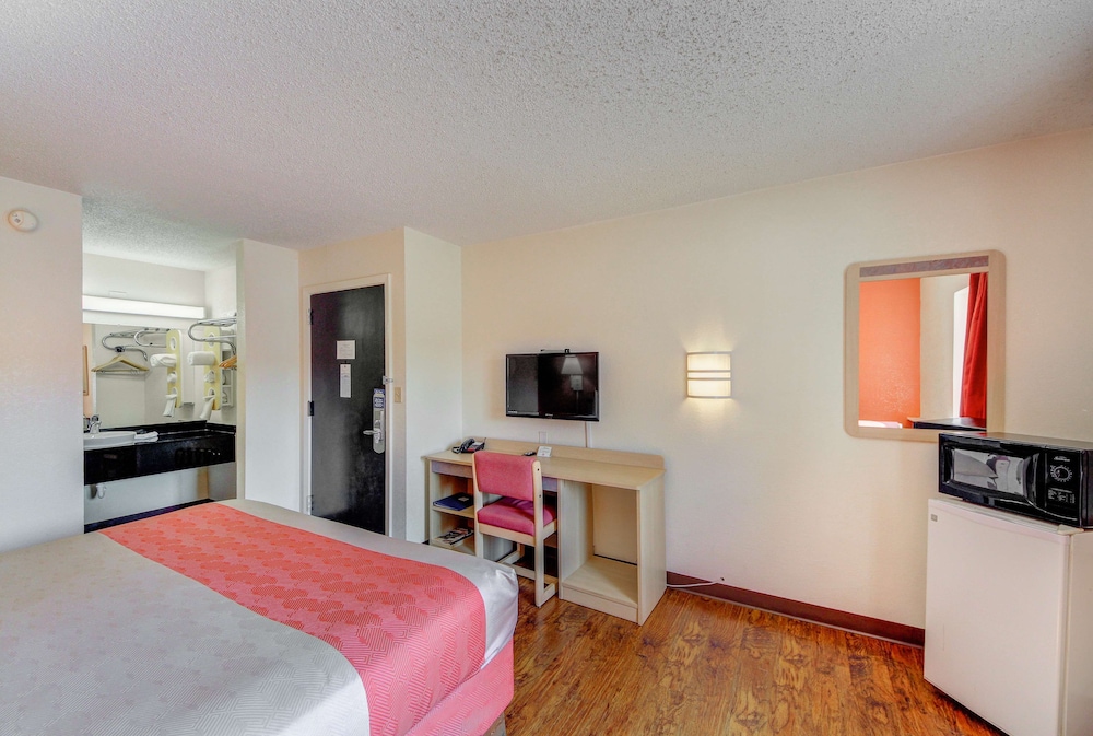 Motel6 Wichita, Kansas 25/57