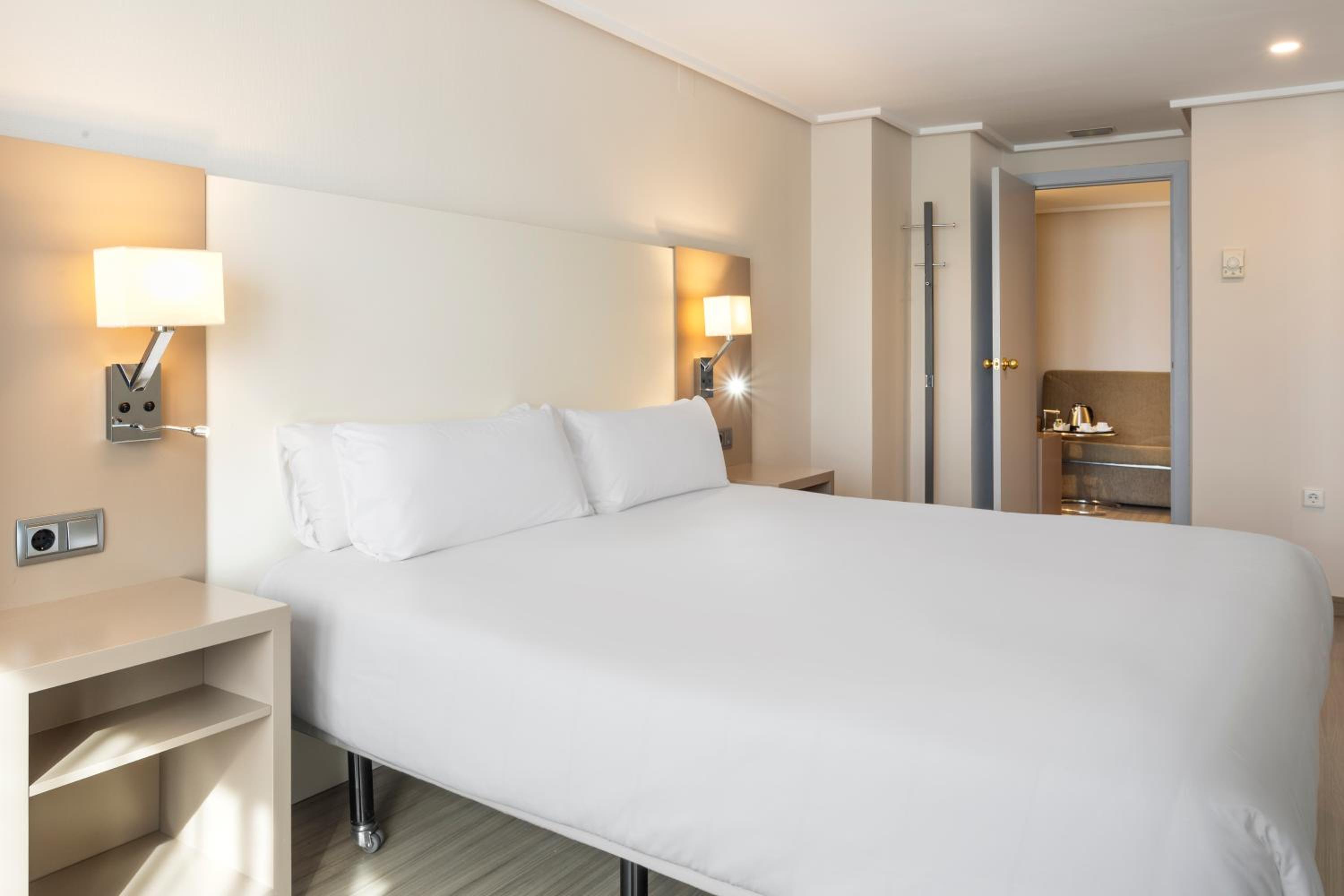 غرفة سوبيريور بسرير كينج، B&B HOTEL Cartagena Cartagonova 3/5