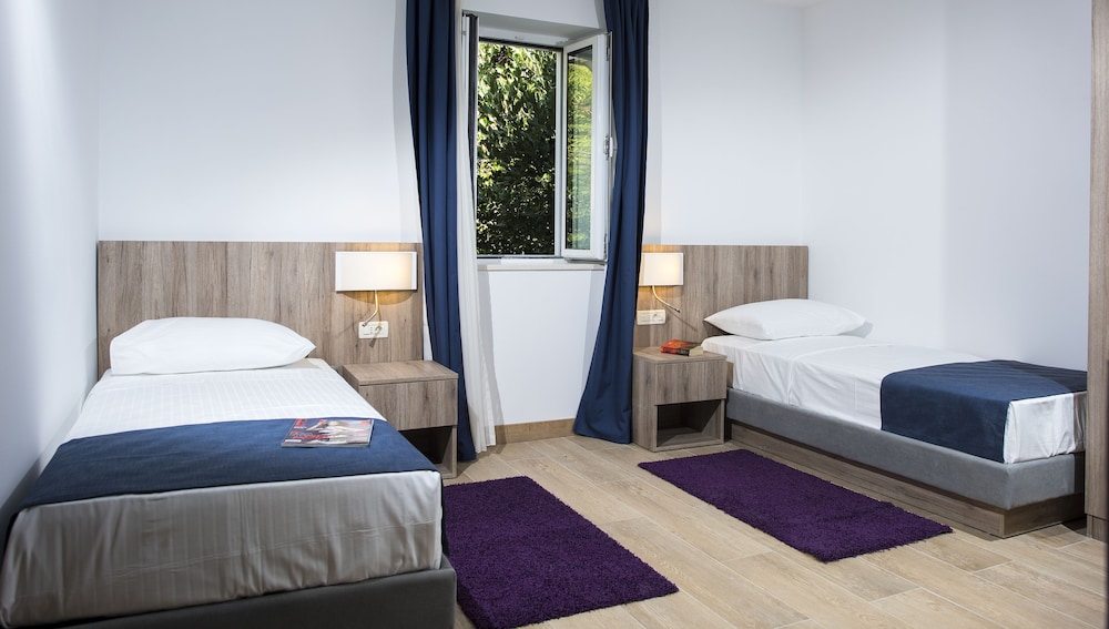 Maistra Select Srebreno Villas 25/77