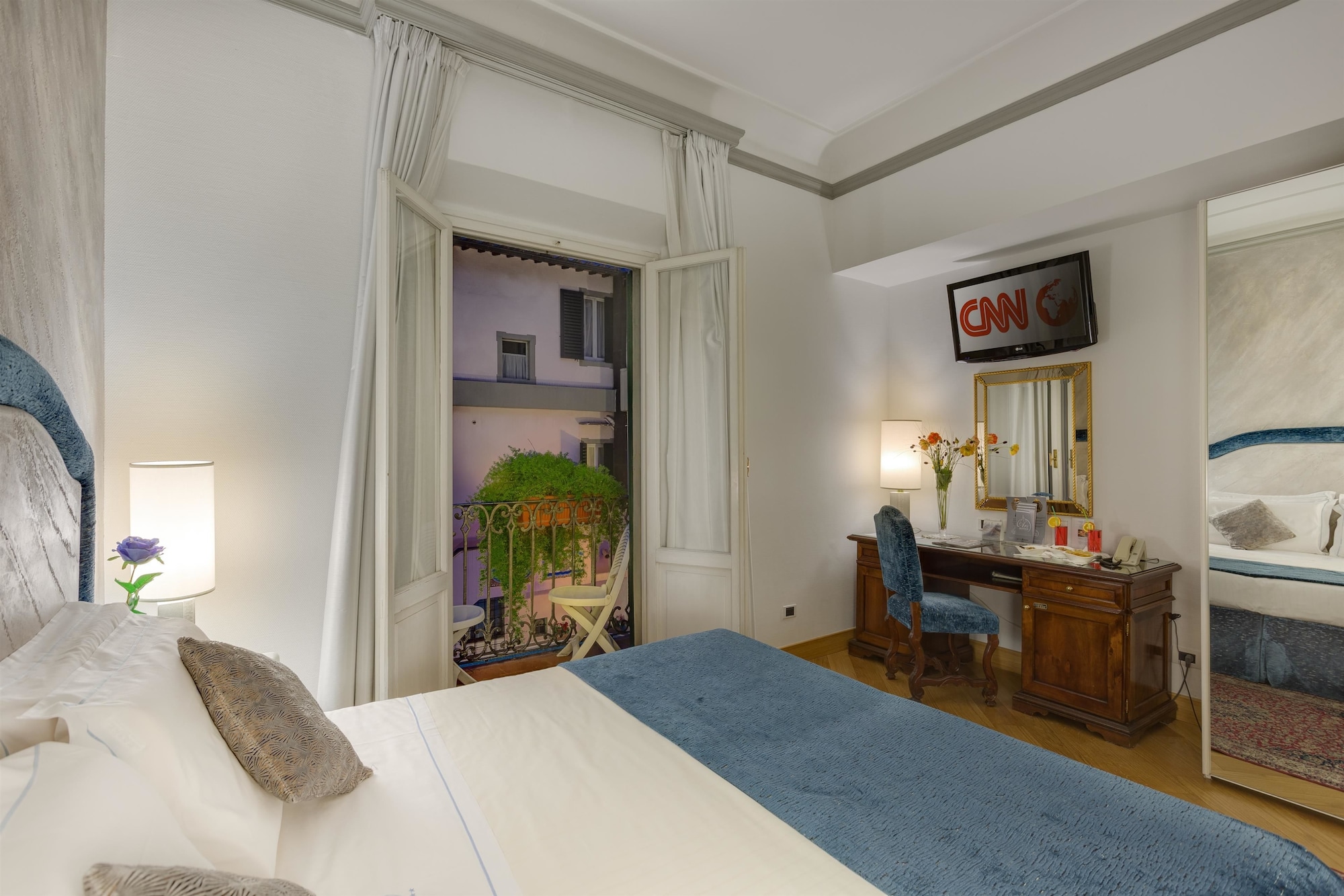 Double Balcony