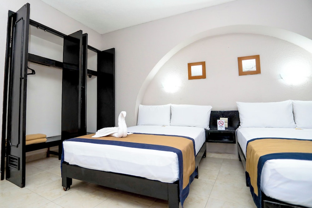 CARIBE INTERNACIONAL CANCUN 23/71