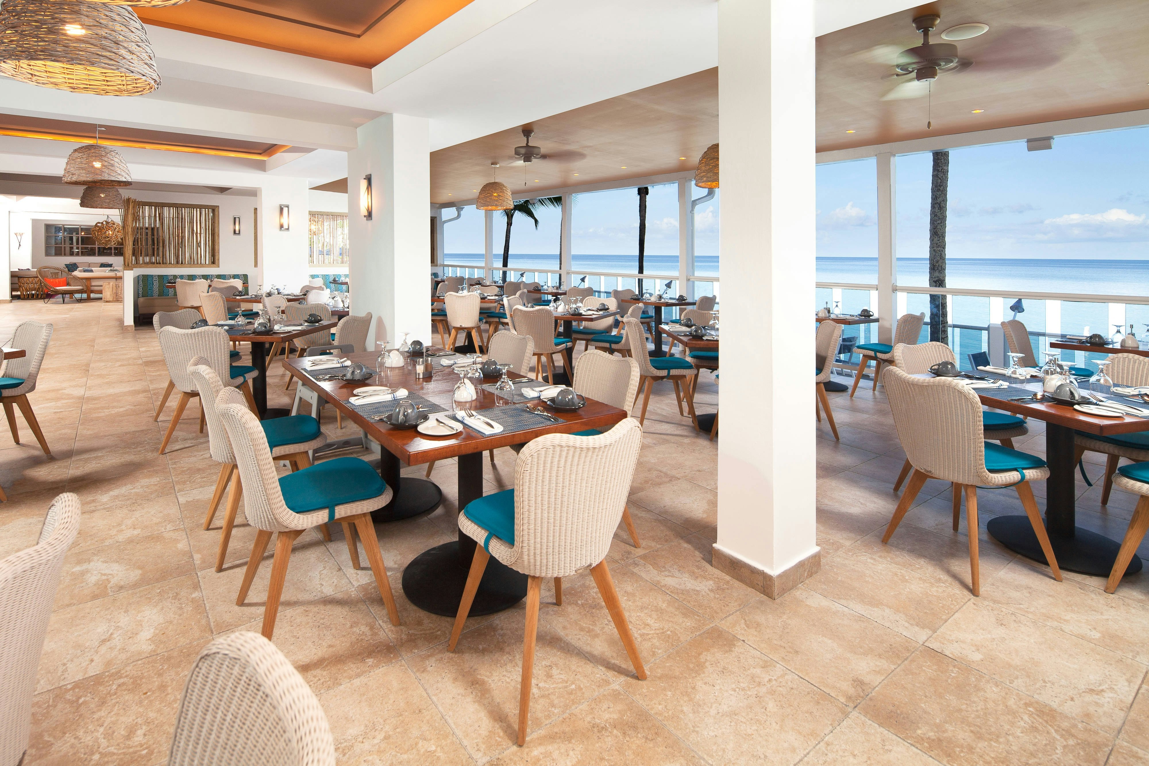 Waves Hotel & Spa By Elegant Hotels 9/21
