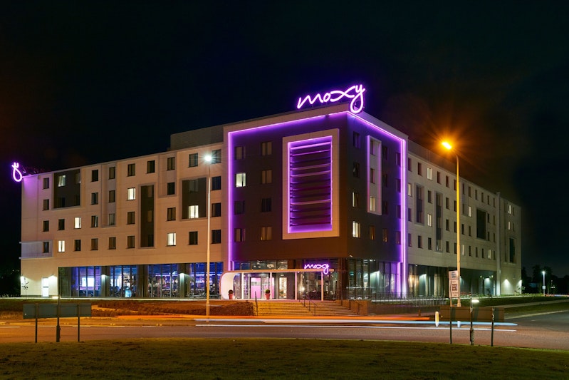 Moxy Edinburgh Airport in Newbridge