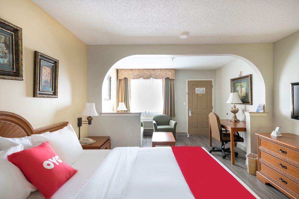OYO Hotel Stafford TX I-69 North 17/42