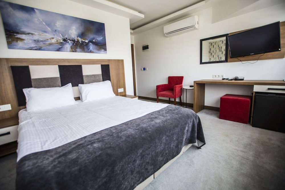 Rivada Otel 6/40