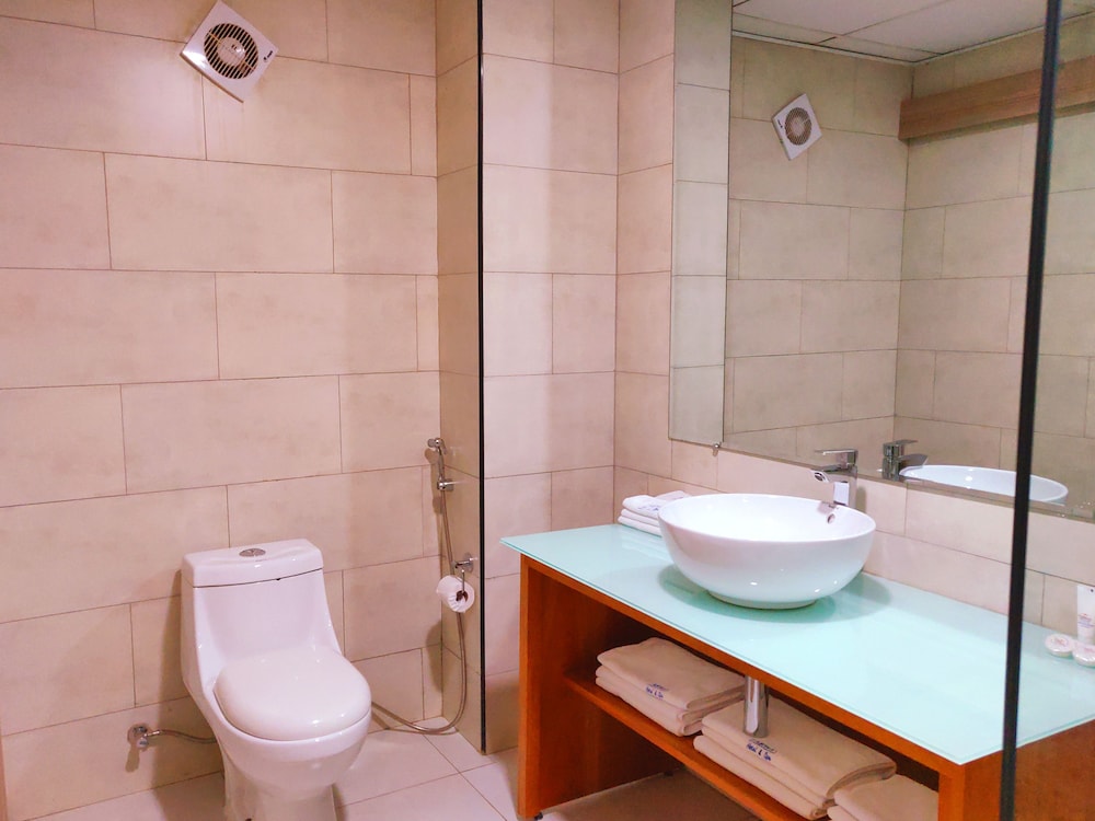 Fairway Hotel and Spa 46/47