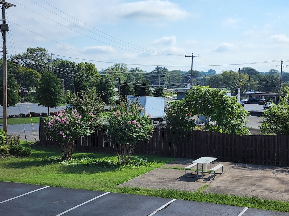 Drakes Creek Inn 36/56