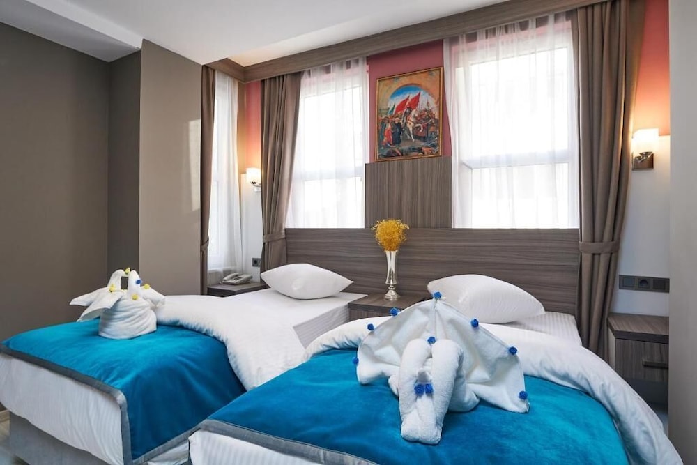 Renzo Hotel 19/38