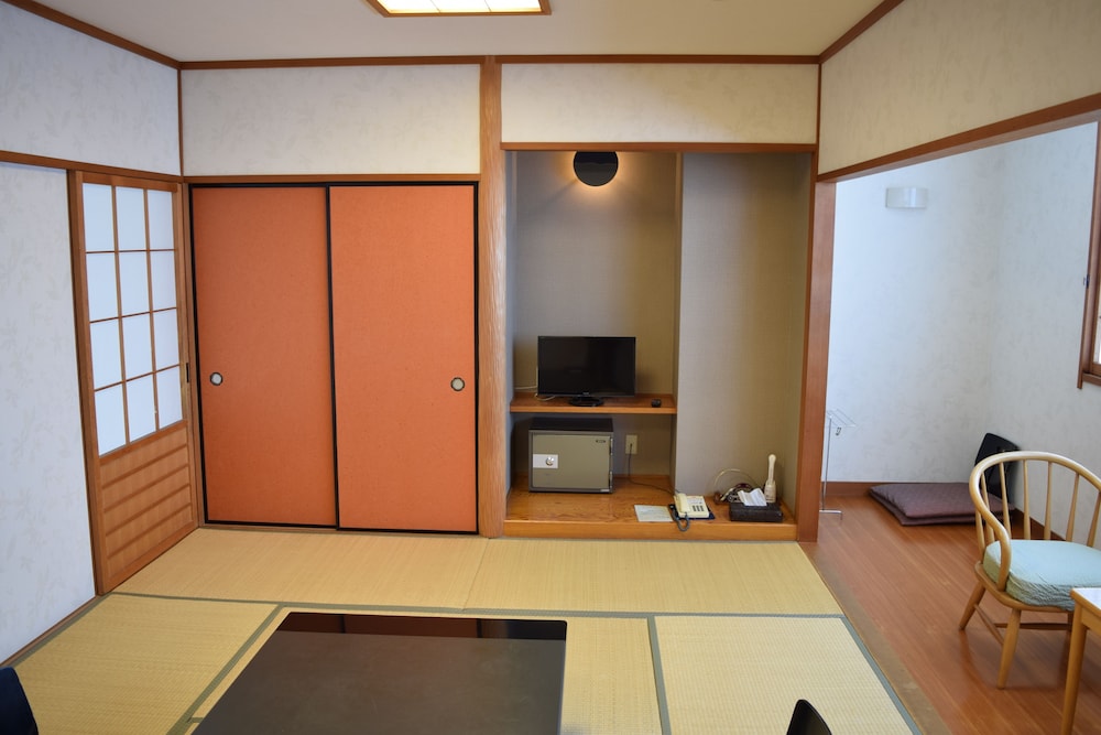 Ryokan Fukuzen 74/80